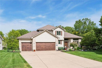 /international/us/3779-westin-avenue-woodbury-mn-110108408599/