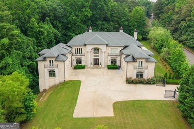 /international/us/5965-riverside-drive-sandy-springs-ga-110108472427/