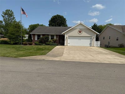 /international/us/12110-villa-dr-conneaut-lake-pa-110100095825/
