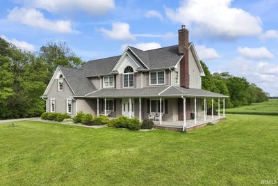 /international/us/3482-w-650-s-rossville-in-110108844580/