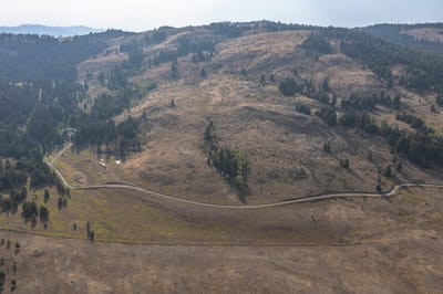 /international/us/44-wakefield-ln-oroville-wa-110110065765/