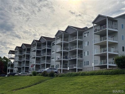 /international/us/401-timber-ridge-drive-grafton-il-110108638144/