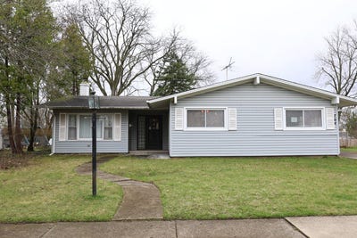 /international/us/704-lincolnwood-drive-streamwood-il-110107341163/