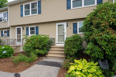 /international/us/56-durham-drive-dover-nh-110100972483/