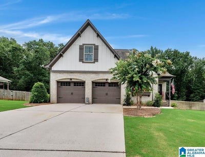 /international/us/215-hayden-drive-pell-city-al-110101465329/