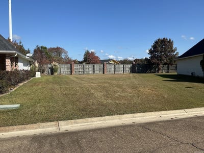 /international/us/205-stonegate-crossett-ar-110103975702/