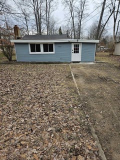 /international/us/4802-maplewood-harrison-mi-110098375946/