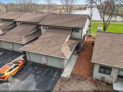 /international/us/1584-amy-street-green-bay-wi-110100449941/