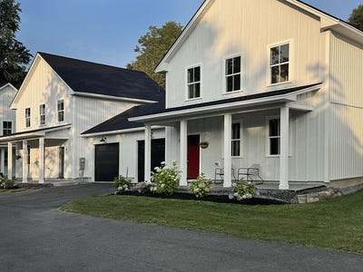 /international/us/21-magnolia-lane-gardiner-me-110094038697/?lang=zh-cn