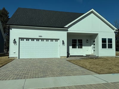/international/us/4036-faith-lane-st-charles-il-110106250189/