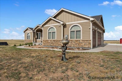 /international/us/2091-lacy-dr-cheyenne-wy-110101549472/