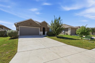 /international/us/2124-foxbriar-cv-new-braunfels-tx-110120450438/