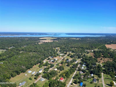 /international/us/7868-suellen-street-sneads-fl-110107439913/