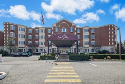 /international/us/50-merrick-avenue-east-meadow-ny-110106151329/