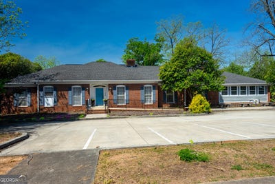 /international/us/104-harwell-avenue-lagrange-ga-110107277613/