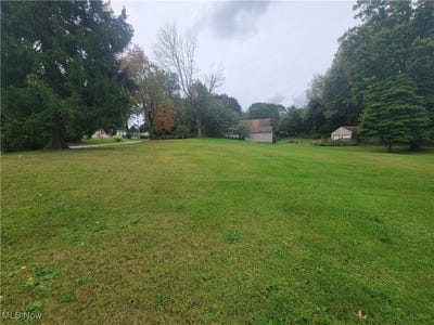 /international/us/2439-sadler-street-akron-oh-110095870524/