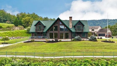 /international/us/184-stonehenge-drive-pikeville-ky-110108353930/