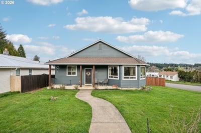 /international/us/1590-sw-hill-st-dallas-or-110109398225/