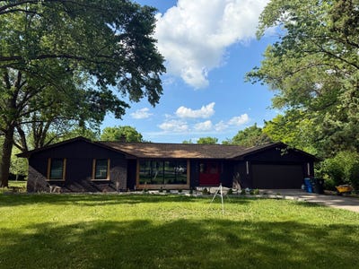 /international/us/1854-winmoor-court-sleepy-hollow-il-110098488557/