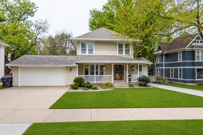 /international/us/909-central-ave-sw-lemars-ia-110107804136/