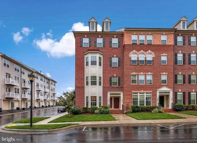 /international/us/3671-holborn-place-frederick-md-110108873981/