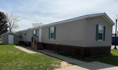 /international/us/38010-st-tropez-clinton-township-mi-110099030550/