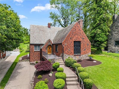/international/us/331-jefferson-drive-mt-lebanon-pa-110108012516/