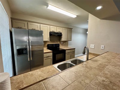 /international/us/5981-arapaho-road-dallas-tx-110108587906/