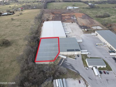 /international/us/3191-county-lane-187-carthage-mo-110106204719/