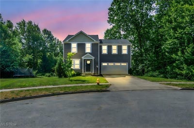 /international/us/301-karson-drive-akron-oh-110100899245/