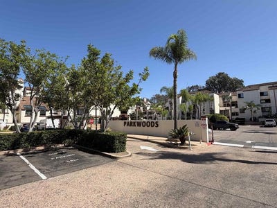 /international/us/376-center-st-chula-vista-ca-110120044805/