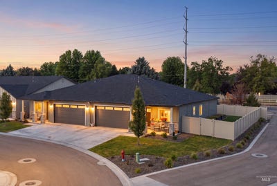 /international/us/2559-w-sage-ridge-ln-meridian-id-110108445641/