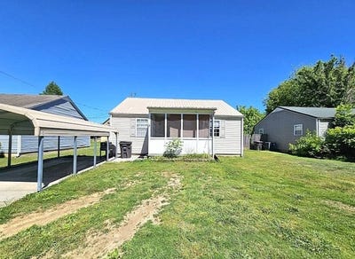 /international/us/577-monroe-st-madisonville-tn-110110362035/