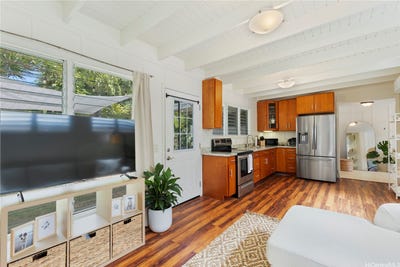 /international/us/678-kihapai-street-kailua-hi-110108425943/