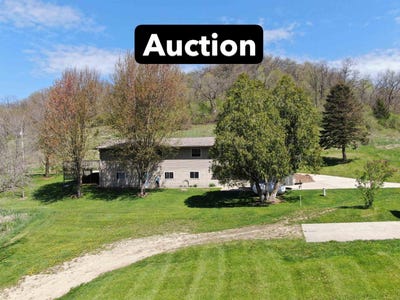 /international/us/33902-county-road-n-hillpoint-wi-110099521859/