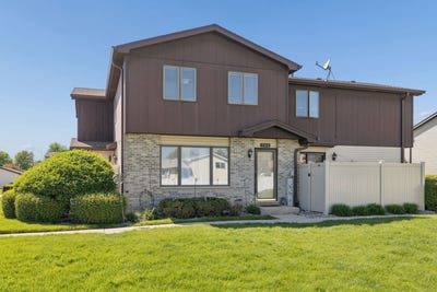 /international/us/740-brockwood-road-new-lenox-il-110107663364/