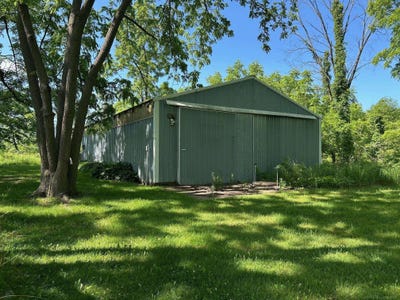 /international/us/4550-snover-road-deckerville-mi-110101219357/