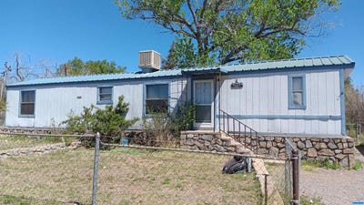 /international/us/407-oak-street-bayard-nm-110091551453/