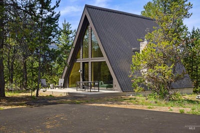 /international/us/152-forest-place-donnelly-id-110108106711/