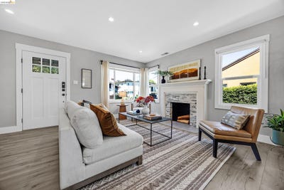 /international/us/4312-nevin-ave-richmond-ca-110108543066/