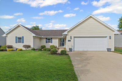 /international/us/1708-magnolia-drive-st-joseph-il-110107687167/