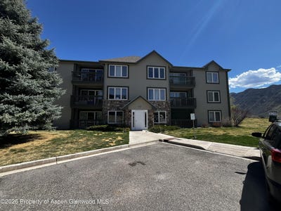 /international/us/790-castle-valley-boulevard-new-castle-co-110107037854/