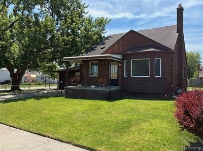 /international/us/2203-white-avenue-lincoln-park-mi-110108466994/