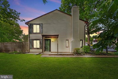 /international/us/2549-fox-ridge-court-woodbridge-va-110103239719/
