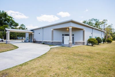 /international/us/37-e-main-st-lakeland-ga-110107460546/