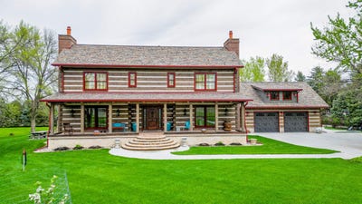 /international/us/703-timber-rd-dakota-dunes-sd-110098597563/