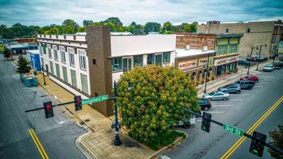 /international/us/301-n-montgomery-ave-sheffield-al-110073104959/?lang=en