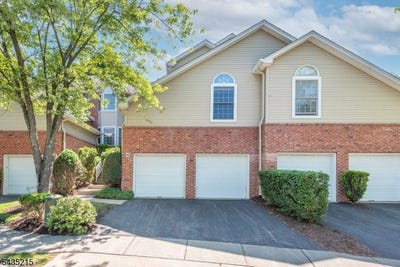 /international/us/10-ebersbach-ln-roseland-boro-nj-110108609001/