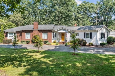 /international/us/119-kathland-avenue-thomasville-nc-110100947489/