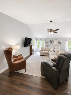 /international/us/5892-stonebridge-circle-miami-twp-oh-110109188711/